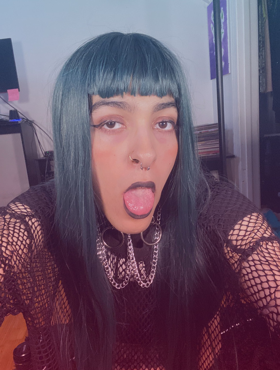 Sinful Silene  Onlyfans pictures
